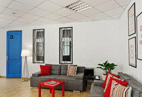Maxi House Hostel