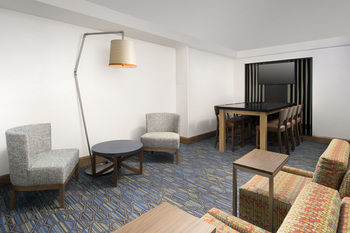 Hotel Comfort Inn And Suites