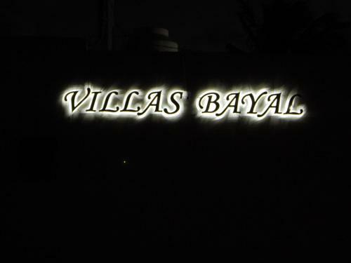 Hotel Villas Bayal