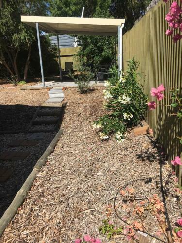 Hostal The Grape And Olive At Willunga