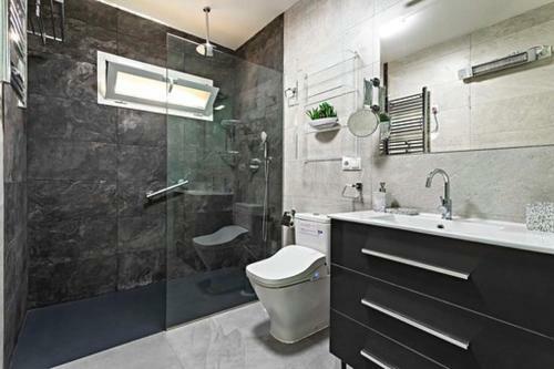 B&B Los Alamos