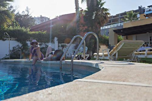 B&B Los Alamos