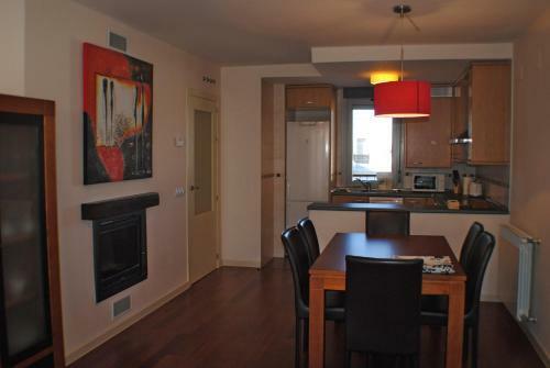 Apartamentos Valle De Tena - Las Margas Golf