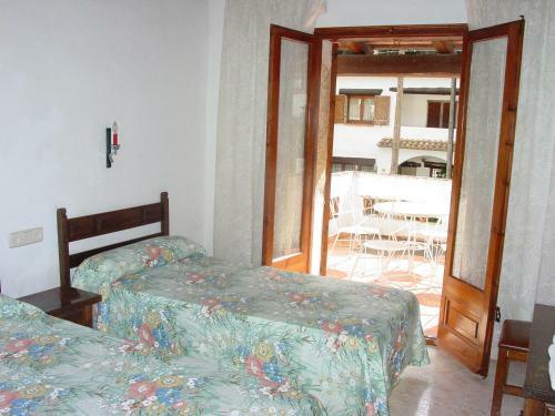 Peque�a Casa En La Playa De Pals