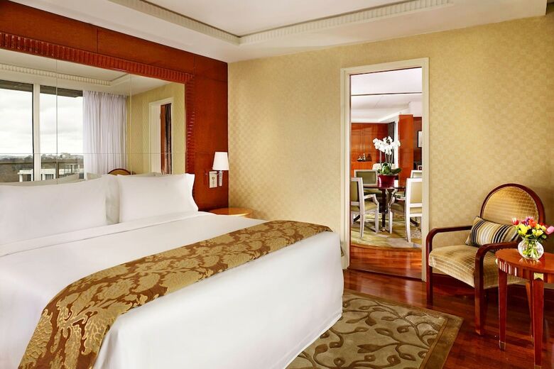 The Park Tower Knightsbridge, A Luxury Collection Hotel, London