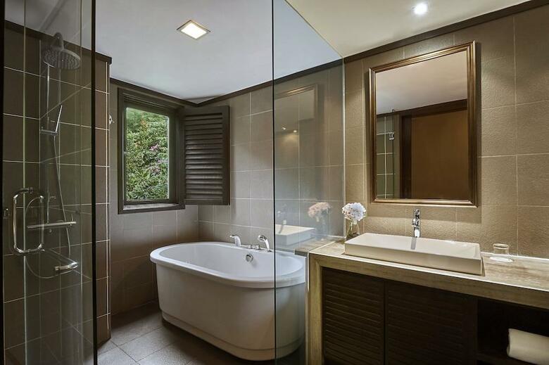 Hotel The Taaras Beach And Spa Resort Redang