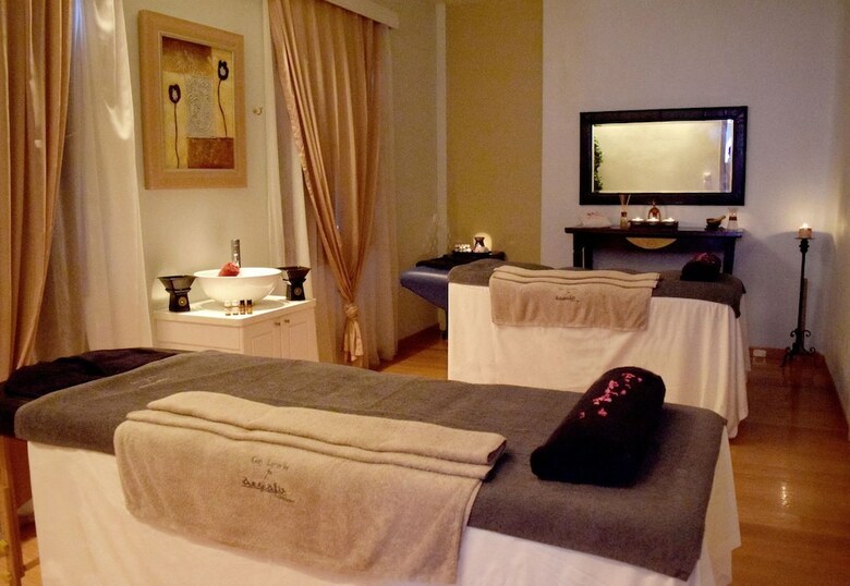 Hotel Aegialis