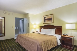 Hotel Quality Inn (duluth)