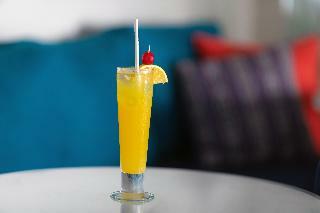Yellow Bird Hotel