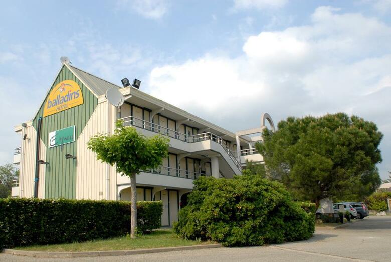 Hotel Balladins Bollene