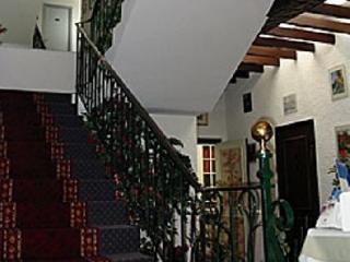 Brit Hotel La Croix Blanche