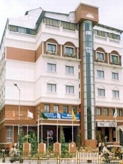 Hotel Ramanashree California Resort