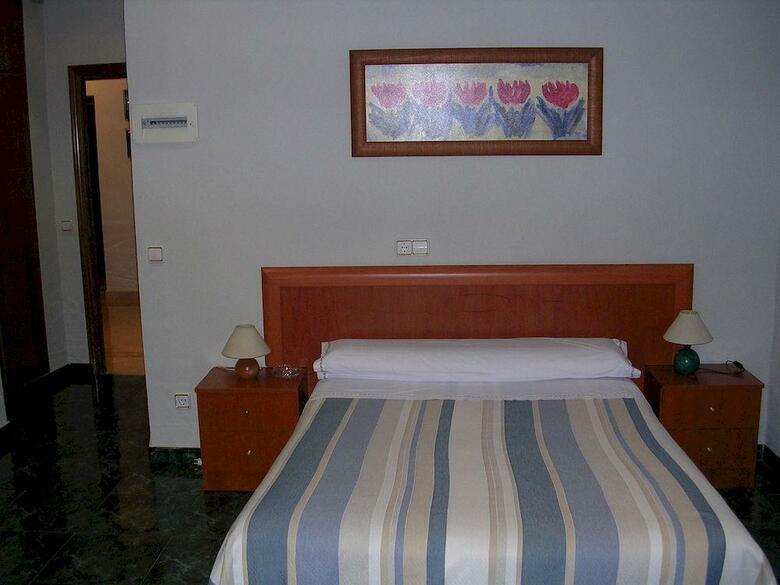 Hostal Bru�a