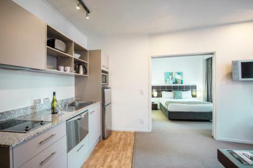 Hotel Quest On Lambton Serviced Apartment
