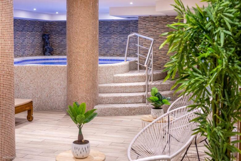 Hotel Tino