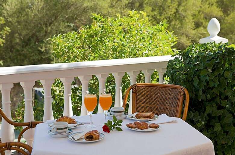 Hotel La Cueva Park