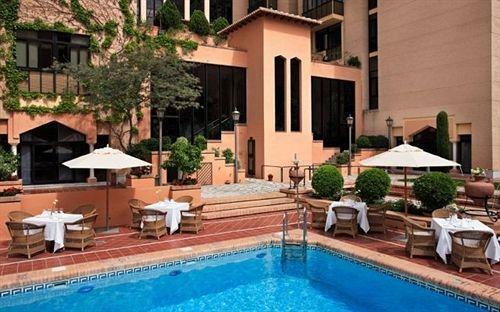 Hotel Saray