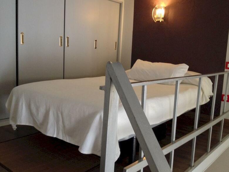 Hostal Gay Pizarro