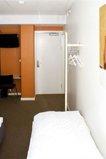 Hostal Slottsskogens Vandrarhem