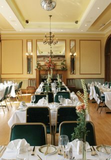 Drummond Arms Hotel