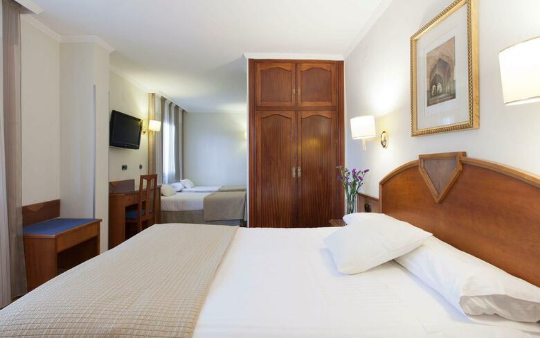 Hotel Alixares
