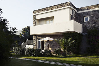 Residencia Lanthia Resort