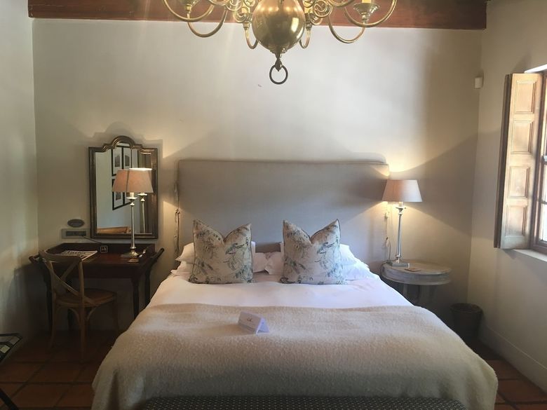 Hotel Avondrood Guest House