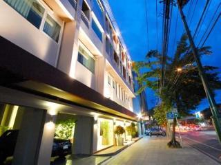 Hotel Bangkok Loft Inn
