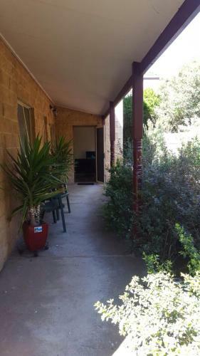 Roshnier Apartment