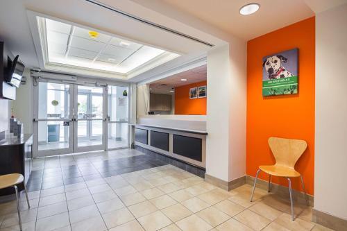 Hotel Motel 6 - Toronto East - Whitby