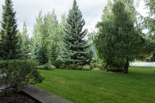 Apartamentos Greystone Lodge By Whistler Accommodation