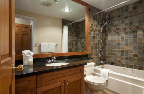 Apartamentos Greystone Lodge By Whistler Accommodation