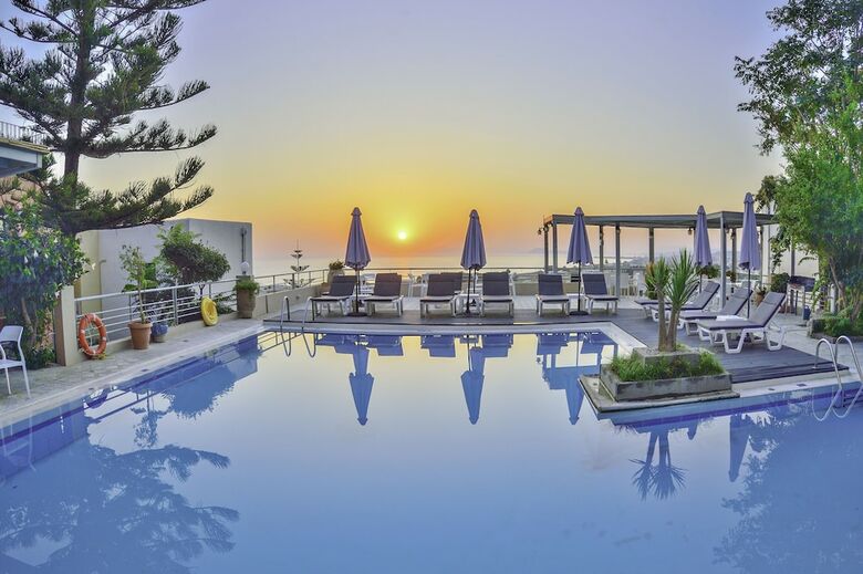 Aparthotel Aphea Village