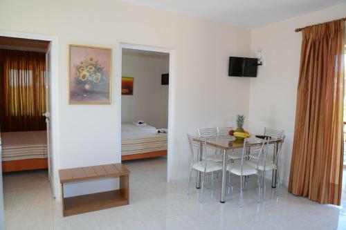 Apartamento Maria's Filoxenia Suites
