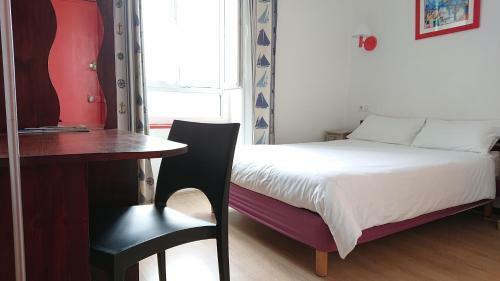 Hotel La Porte Des Gl�nan