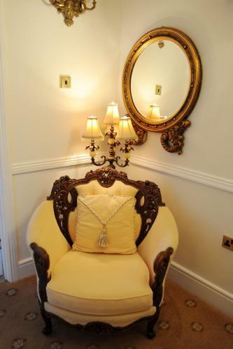 Hostal The Blarney Stone Guesthouse