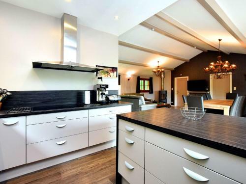 Chalet Le Tom
