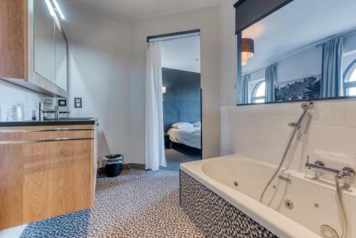 Hotel H�tel & Resto De La Gare