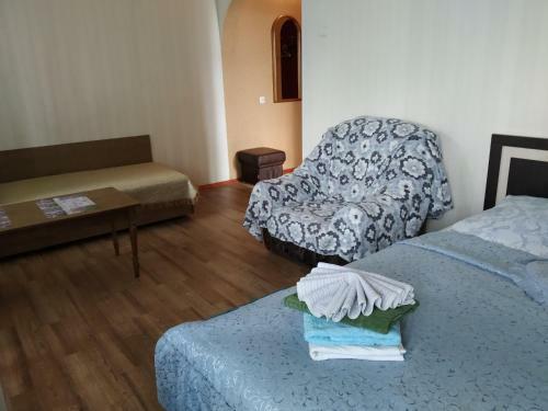 Apartment On Prospect Octyabrya