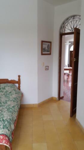Bed & Breakfast Poneloya