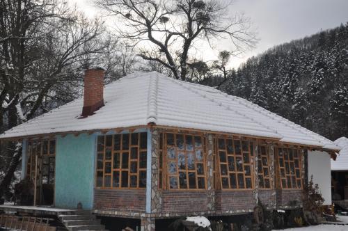 Kamp Dvije Vrbe