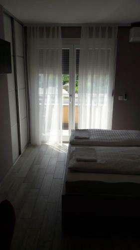 Sun Apartments
