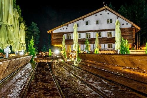 Hostal Guest House Vila Andrea