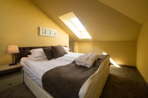 Seven Seasons Hotel & Spa