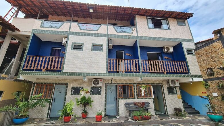 Hostal A N�mero 1 Su�tes