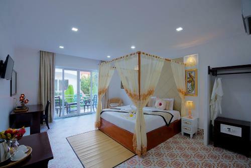 Marvel Holiday Boutique Villa
