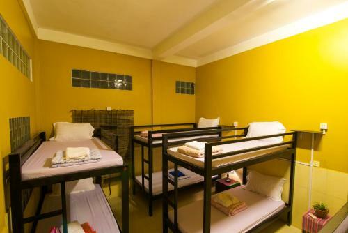 Posada Happy Zone Inn