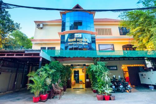 Posada Happy Zone Inn