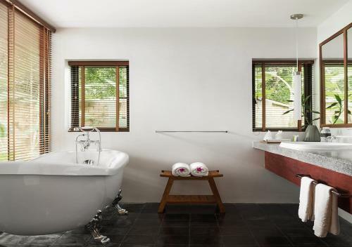 Hillocks Hotel & Spa