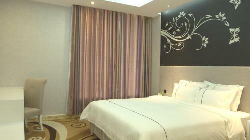 California International Hotel (???????)